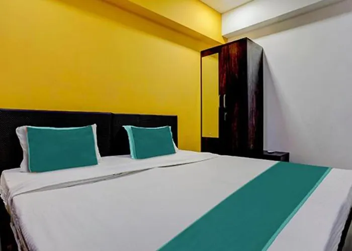 Fabhotel Rio House